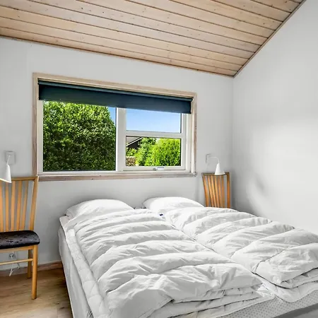 Lissi - 3-5km From The Sea By Interhome *